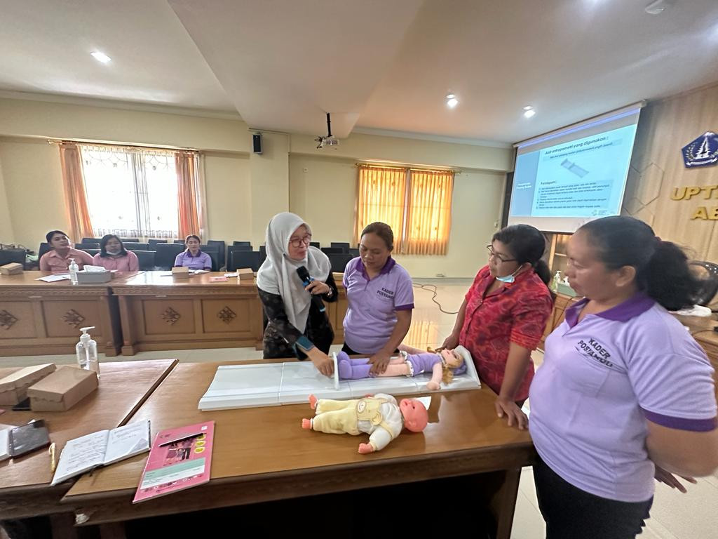 WORKSHOP KADER POSYANDU DI KECAMATAN ABIANSEMAL